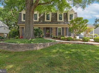 7313 Langsford Ct, Springfield, VA 22153