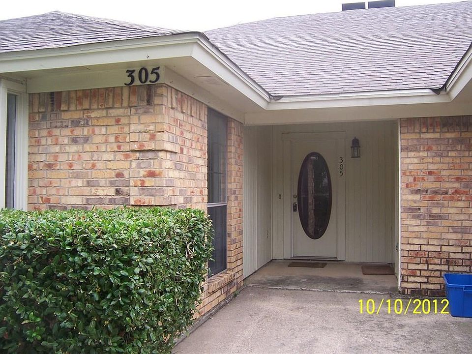1st image of 305 Dogwood Dr