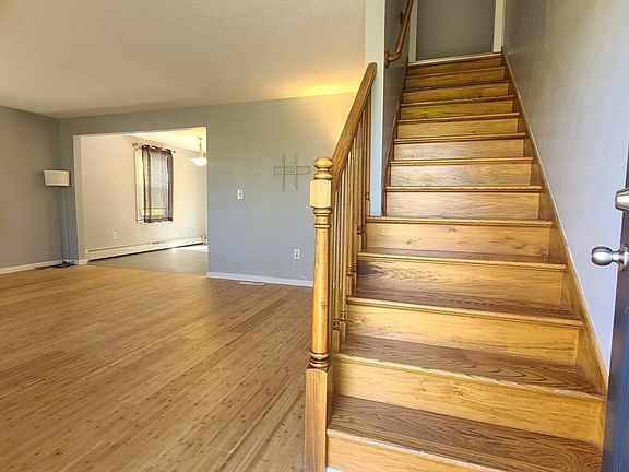 5th image of 56 Cote Rd
