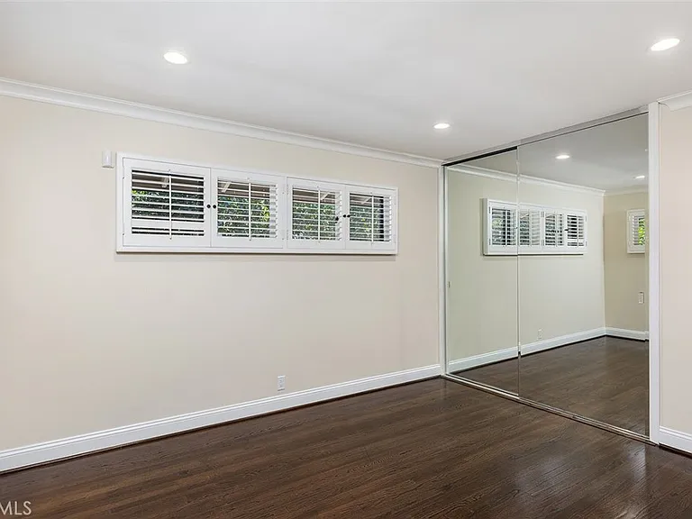 850 Chula Vista Ave — Photo 19