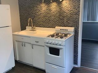 1101 N Los Robles Ave #B, Pasadena, CA 91104