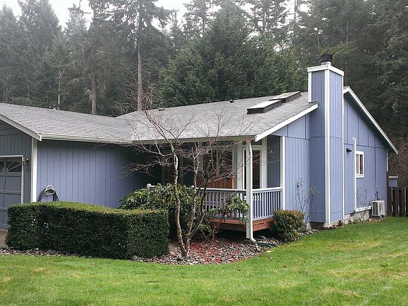 2nd image of 14704 Holiday Dr NW