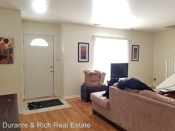 3rd image of 1681 Cornell Dr #24B