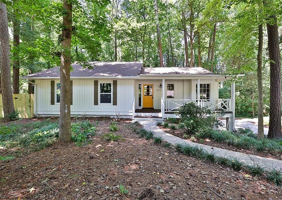 1st image of 797 Brownlee Ln