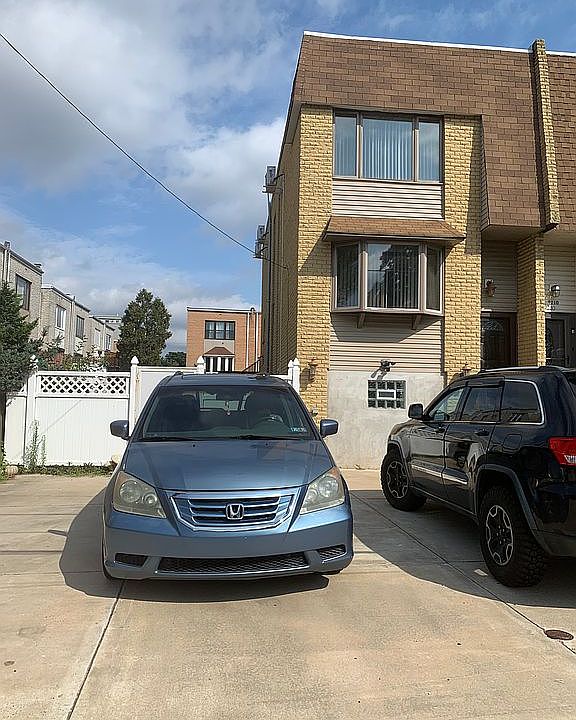1st image of 9208 Cambridge St