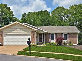 416 Harvest Hill Ct, Ballwin, MO