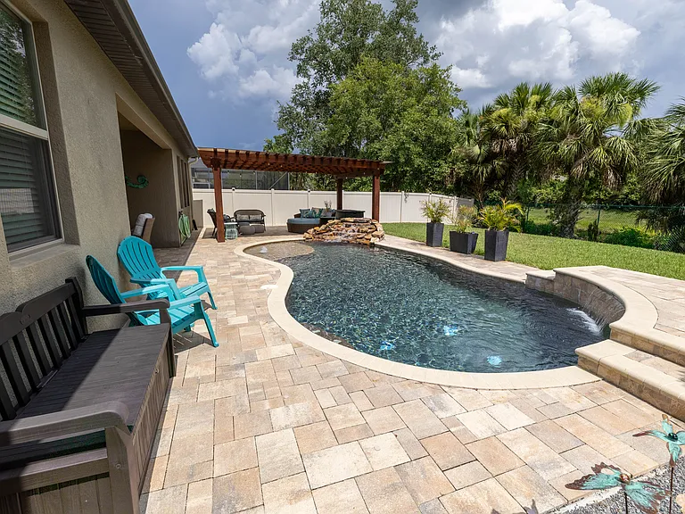 732 Stone Oak Dr — Photo 38