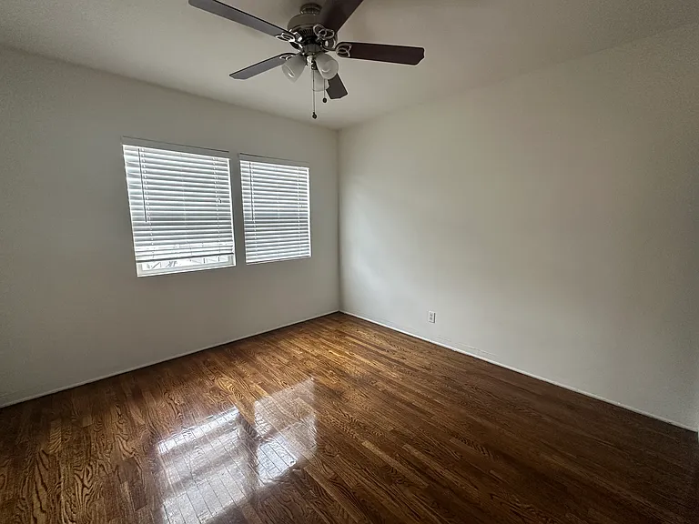 4107 Wade St — Photo 11