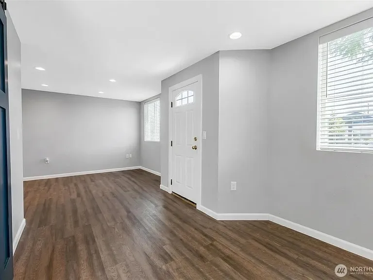 1102 N Sheridan Ave #A — Photo 7