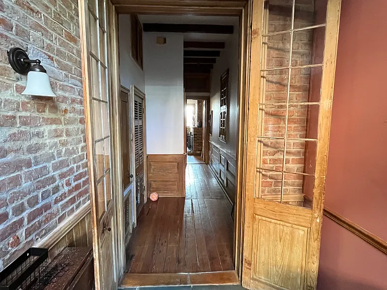 817 Saint Ann St #1D — Photo 6