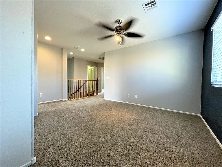 9222 Avon Park Ave — Photo 36