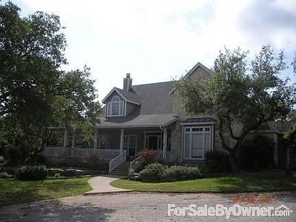 1st image of 851 Fallen Oak