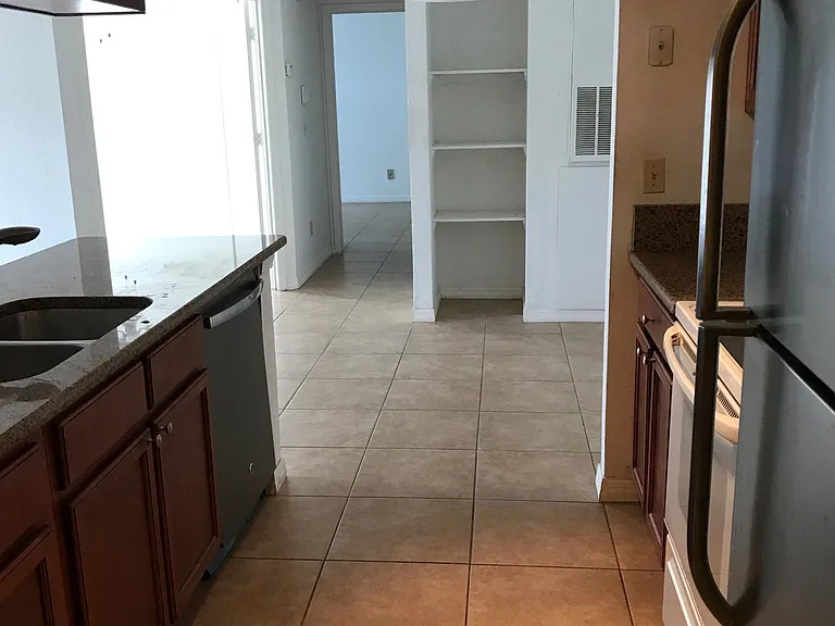 2550 N Alafaya Trl #3101 — Photo 6