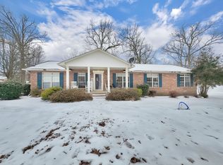 516 Callahan Dr, New Johnsonville, TN 37134