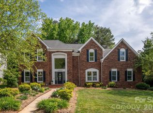 10900 E Jordan Rae Ln, Charlotte, NC 28277