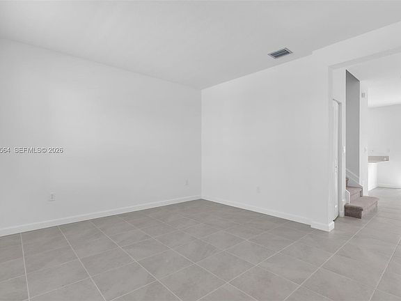 5th image of 2660 SE 28th St