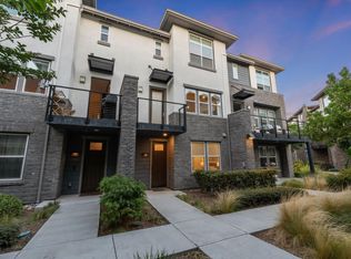 555 San Martin Ter APT 2, Sunnyvale, CA 94085