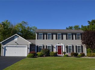 948 Pondbrook Point, Webster, NY 14580