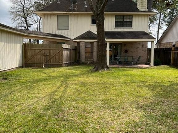 2nd image of 8415 Pine Shores Dr