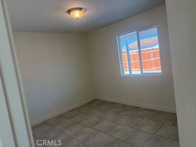 5010 Washington Ave — Photo 5