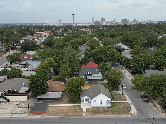 5th image of 250 Belmont