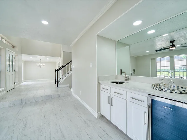 619 Green Belt Dr — Photo 7
