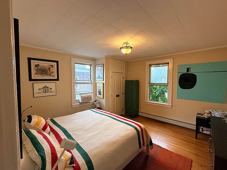 100 Mill St #7 — Photo 5