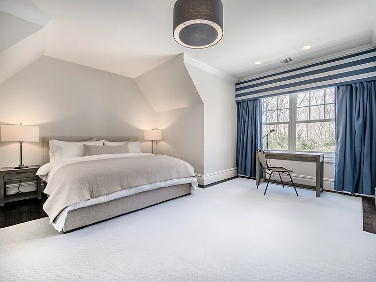 496 Wainscott Harbor Rd — Photo 16