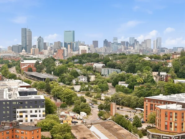 21 Lamartine St #3, Jamaica Plain, MA 02130