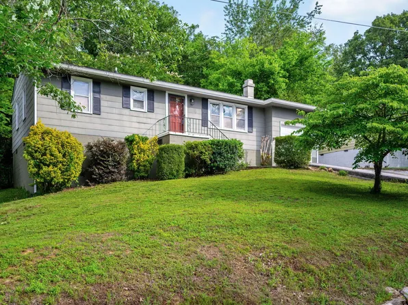 3727 Morton Dr, Chattanooga, TN 37415