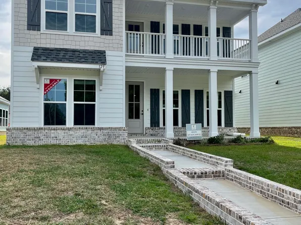 129 Grande View Dr, Biloxi, MS 39531