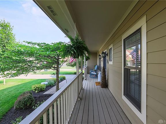 5th image of 660 Lantana Ct