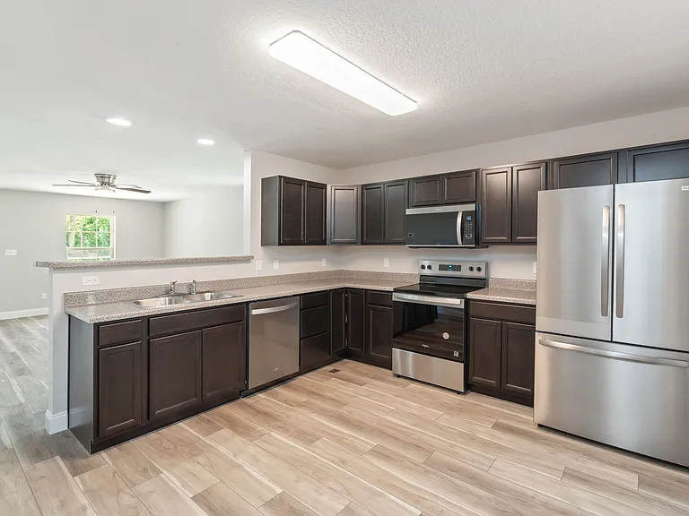 2533 Adair Ave — Photo 8