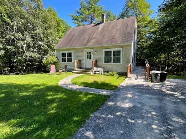 38 Mountain View Road, Naples, ME 04055