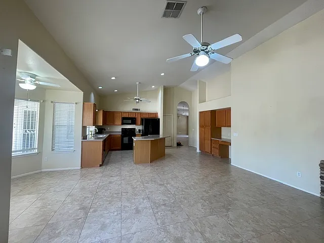 4157 N Everest — Photo 10