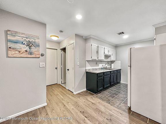 5th image of 1118C Argyll Circle