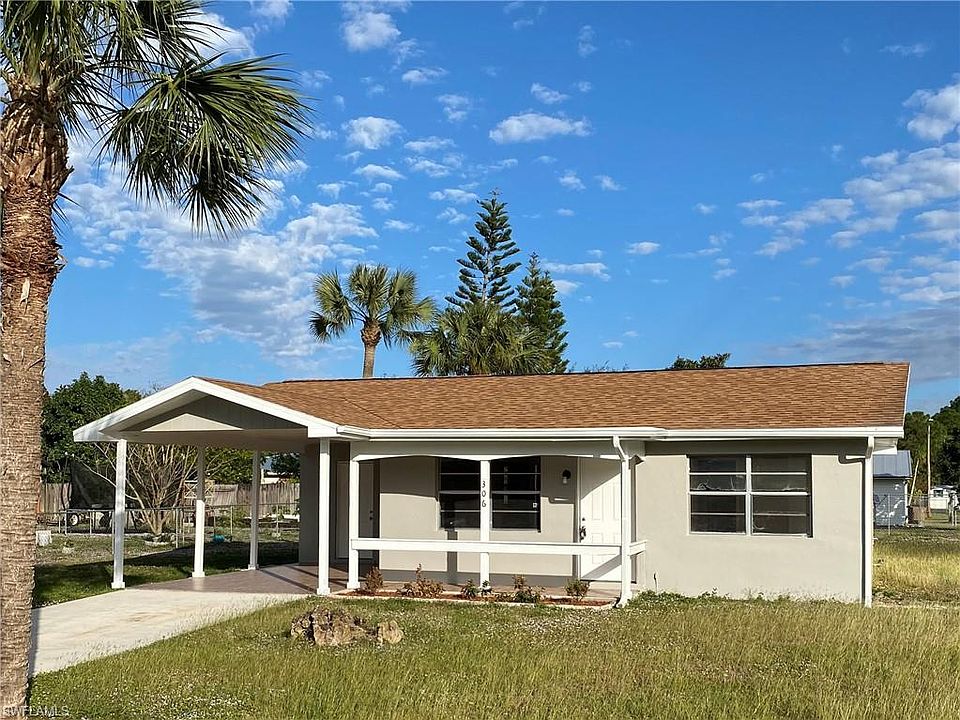 1st image of 306 Schoolside Dr