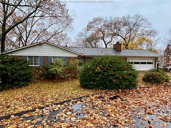 2nd image of 906 Breezemont Dr