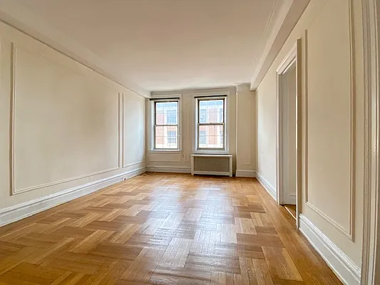 Rented by Metropolitan Equities | media 9