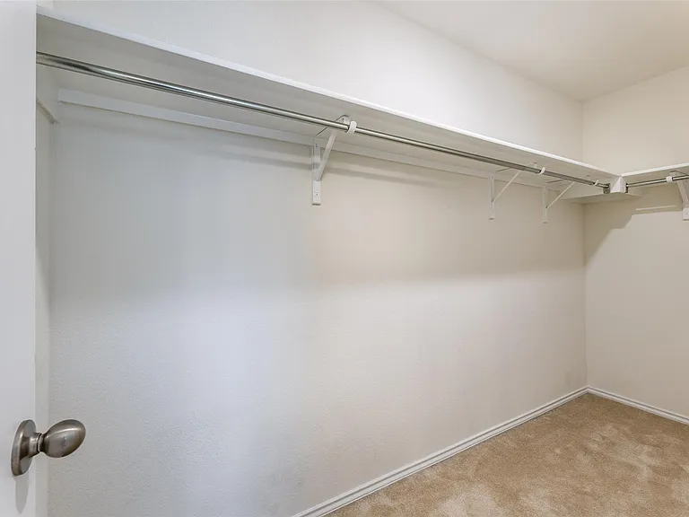 13709 Vigilance St — Photo 19