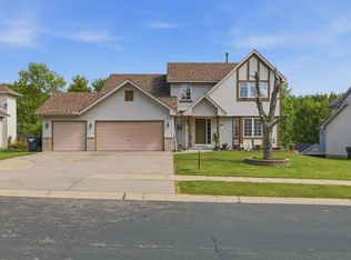 14006 Cobbler Ave, Rosemount, MN 55068