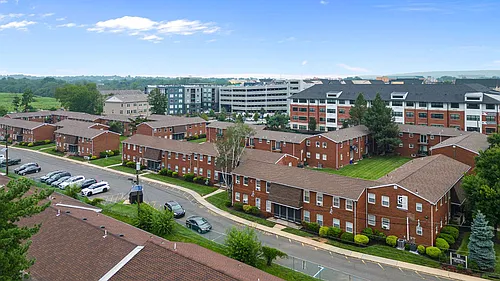 Somerville Gardens Photo 1