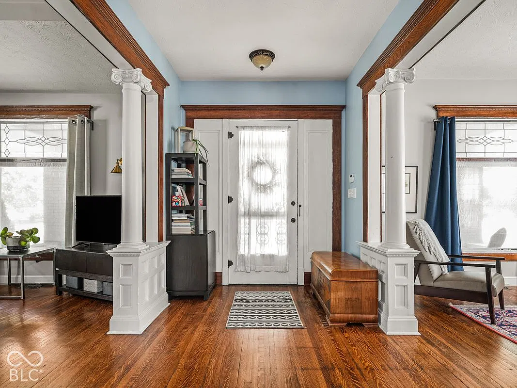 4 bed, 3.0 bath, 2240 sqft, $3,000 — Photo 3