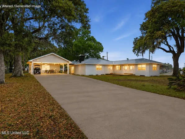 3309 Mary Walker Dr, Gautier, MS 39553