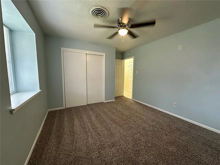 111 Driftwood Dr — Photo 16