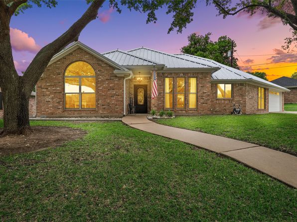 311 Neely Rd, Hewitt, TX 76643