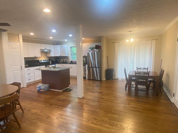 112 S Martinwood Rd