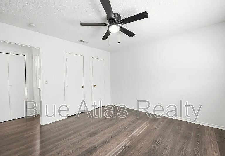 916 Hilltop Dr #A — Photo 8