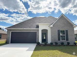 313 Sucrose Dr, Thibodaux, LA 70301