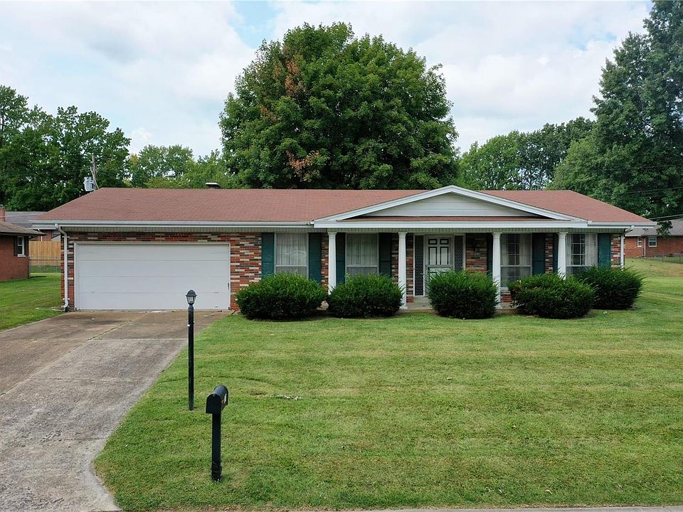 1st image of 37 Aubuchon Dr